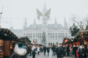 Πόσο κοστίζουν οι διακοπές των Χριστουγέννων 