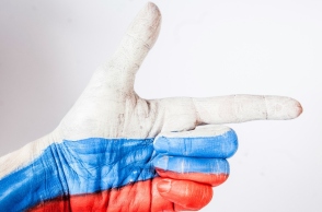 Γιατί η Ευρώπη ανέχεται τη ρωσική προπαγάνδα;