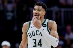 Γιάννης Αντετοκούνμπο