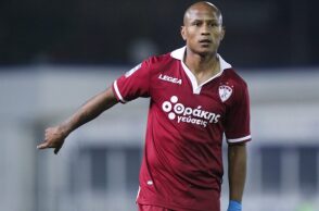 Ματίας Ακούνια