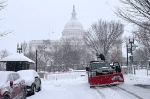Χιόνια μπροστά από το Καπιτώλιο