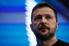 Τι πιστεύουν οι Ουκρανοί για τον Ζελένσκι τρία σχεδόν χρόνια μετά την έναρξη του πολέμου