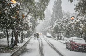 Καιρός: Επικαιροποίηση έκτακτου δελτίου επιδείνωσης από την ΕΜΥ - Πώς θα εκδηλωθούν τα φαινόμενα τις επόμενες ώρες - Χιόνια στα ορεινά