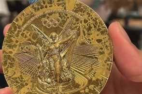 Αντικατάσταση μεταλλίων από τους Ολυμπιακούς Αγώνες του Παρισιού λόγω φθοράς και αμαύρωσης