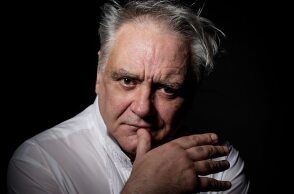 mv5bodk3yzk4otetyte3oc00zwi1lwfhntqtyzziztiyytewzwmwxkeyxkfqcgc___v1_