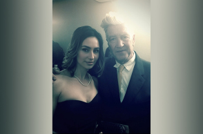 Ντέιβιντ Λιντς: Η ελληνίδα τραγουδοποιός Kid Moxie θυμάται τη συνάντησή της με τον σκηνοθέτη στις ΗΠΑ.