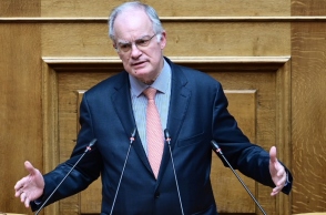 Πρόεδρος Δημοκρατίας: Προεδρικά και άλλα δαιμόνια