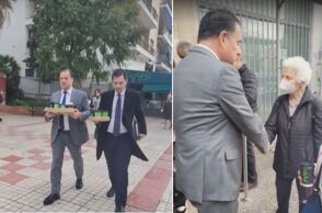 Ο Άδωνις Γεωργιάδης πήγε με κλειδαρά και άνοιξε κλειστό φαρμακείο ΕΟΠΥΥ στη λεωφόρο Αλεξάνδρας - Ο υπουργός Υγείας κέρασε καφέ τους ασφαλισμένους που περίμεναν
