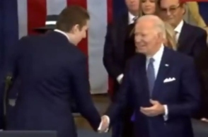 Ο Μπάρον Τραμπ και αυτό που είπε στον Τζο Μπάιντεν και τον άφησε κάπως άφωνο 