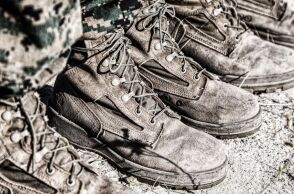 Γερμανία: Συντάξεις «θυμάτων πολέμου» εξακολουθούν να εισπράττουν πρώην στρατιώτες των SS - Άγνοια των νέων για το Ολοκαύτωμα αποκαλύπτει έρευνα