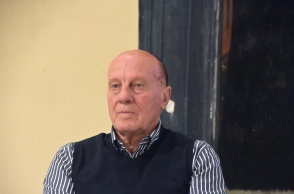 Μίμης Δομάζος