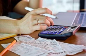 Αύξηση 7,3% στο διαθέσιμο εισόδημα των νοικοκυριών το γ' τρίμηνο του 2024 σύμφωνα με την ΕΛΣΤΑΤ - Αναλυτικά τα στοιχεία για την οικονομία