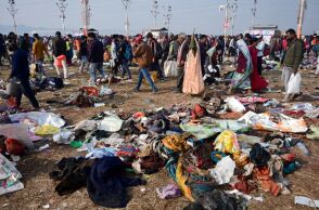 Ινδία: Προσκυνητές ποδοπατήθηκαν στο ινδουιστικό προσκύνημα Κουμπ Μελά 