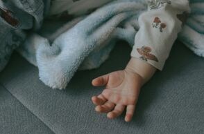 H περιγραφή της γιατρού του ΕΚΑΒ για τον μικρό Άγγελο