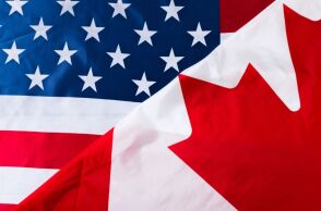 Οι Καναδοί ακυρώνουν ταξίδια και μποϊκοτάρουν τα αμερικανικά προϊόντα μετά την ανακοίνωση δασμών από τον πρόεδρο Ντόναλντ Τραμπ