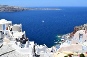 Λέκκας για σεισμούς στη Σαντορίνη: Μπορεί να δούμε τσουνάμι, αλλά θα είναι μικρό