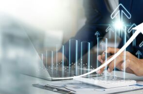 ΚΕΠΕ: Το 2025 η ελληνική οικονομία αναμένεται να εξακολουθήσει να αναπτύσσεται με ρυθμό υψηλότερο του ευρωπαϊκού μέσου όρου