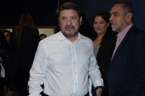 Χαρδαλιάς: Διαψεύδει τα σενάρια εξαγοράς του Attica TV από την Περιφέρεια