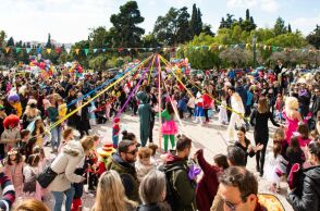 Απόκριες 2025 στην Αθήνα: Το Αθηναϊκό Καρναβάλι ξετυλίγεται στις 7 δημοτικές κοινότητες