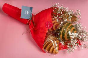valentine_s_croissant_bouquet