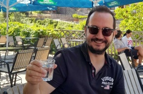 Βασίλης Καλογήρου