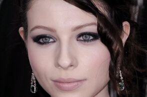 Η Μισέλ Τράχτενμπεργκ «ήξερε ότι ο θάνατος ήταν μια μεγάλη πιθανότητα», δηλώνει φίλη της που μίλησε με τη σταρ των «Gossip Girl» και «Buffy» στο νοσοκομείο