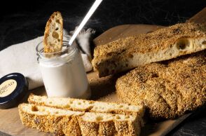 5 φούρνοι στην Αθήνα που ξεφουρνίζουν τέλεια λαγάνα