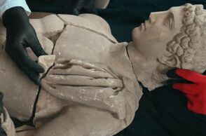 Eντυπωσιακό άγαλμα του θεού Ερμή ανακαλύφθηκε στην Τουρκία