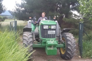 Παγκόσμια Ημέρα Γυναίκας: Η Ειρήνη Θαλασσέλλη από τη Μυτιλήνη είναι αγρότισσα και μητέρα 8 παιδιών