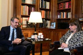 Ο Κυριάκος Μητσοτάκης συναντήθηκε με την Κατερίνα Σακελλαροπούλου