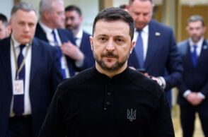 Στη Σαουδική Αραβία ο Ζελένσκι ενόψει των συνομιλιών - Η ουκρανική πρόταση για εκεχειρία 