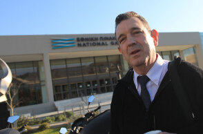 Δεν μας παρατάτε με τις ευαισθησίες σας