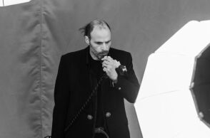 Χριστόφορος Κατσαδιώτης, ο βραβευμένος καλλιτέχνης πίσω από τα «επίμαχα» έργα που βανδαλίστηκαν στην Εθνική Πινακοθήκη