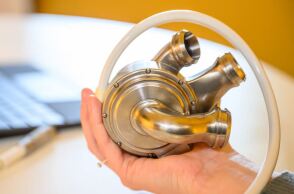 Αυστραλός επιβίωσε 100 ημέρες με τεχνητή καρδιά © Claire Usmar/BiVACOR