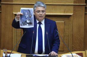 Μήνυση του Δημήτρη Νατσιού κατά της Εθνικής Πινακοθήκης για βίντεο σε έκθεση - Ο πρόεδρος της Νίκης ζήτησε «σεβασμό στα ιερά και τα όσια του γένους μας»