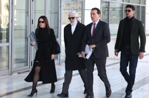 Πέτρος Φιλιππίδης