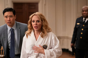 The Residence | Netflix: Ένας φόνος στον Λευκό Οίκο, η Κάιλι Μινόγκ και το νέο whodunit