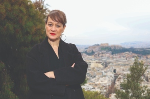 Χρυσοκώνα Μαύρου