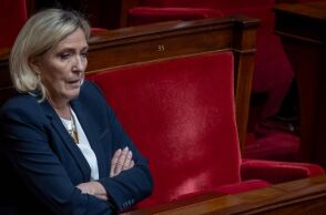 Το 49% των Γάλλων θέλει η Μαρίν Λεπέν να είναι υποψήφια στις προεδρικές εκλογές