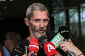 Κώστας Λακαφώσης: Δεν μίλησα ποτέ για παράνομο φορτίο στην εμπορική αμαξοστοιχία στα Τέμπη, δηλώνει - Ο Νίκος Πλακιάς ζήτησε παρέμβαση της δικαιοσύνης