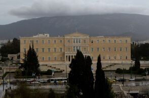 Επιδείνωση του καιρού από το απόγευμα της με ισχυρές βροχές, καταιγίδες και πτώση θερμοκρασίας - Το επικαιροποιημένο έκτακτο δελτίο της ΕΜΥ