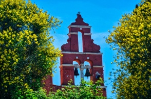 Καμπαναριό εκκλησίας