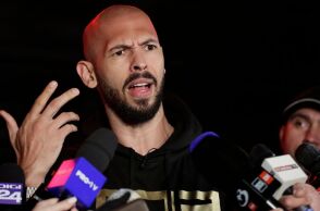 Άντριου Τέιτ