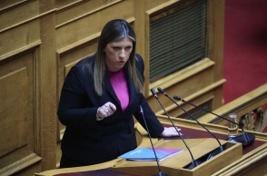 Ζωή Κωνσταντοπούλου