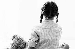 Μύθοι και αλήθειες γύρω από την κακοποίηση ενός παιδιού - Μαρτυρίες σοκ στο Σωματείο ΕΛΙΖΑ