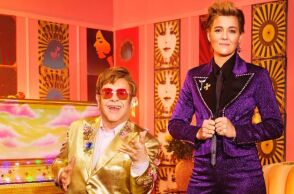 Έλτον Τζον: Με τη συνεργασία του με την Μπράντι Καρλάιλ στο άλμπουμ «Who Believes In Angels?», έχει το 10ο νούμερο ένα στο βρετανικό chart