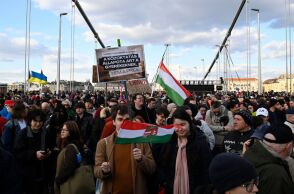 Η Ουγγαρία υιοθετεί τροπολογία που στοχοποιεί τις ΛΟΑΤΚΙ+ κοινότητες - Απαγορεύει το Pride και αναγνωρίζει μόνο δύο φύλα, προκαλώντας διεθνείς αντιδράσεις