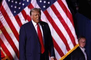 Ξανά στο στόχαστρο του Τραμπ τα smartphones - Επανέρχεται το ενδεχόμενο δασμών 