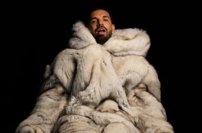 Ο Drake αποκάλυψε πως δουλεύει νέο σόλο άλμπουμ, το πρώτο του διάσημου Καναδού ράπερ μετά το «For All The Dogs» του 2023.