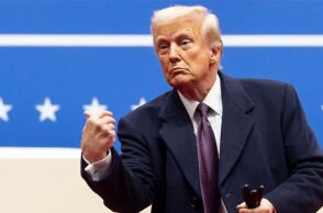 Γιατί ο Τραμπ απολαμβάνει τη σύγκρουση με το Χάρβαρντ 